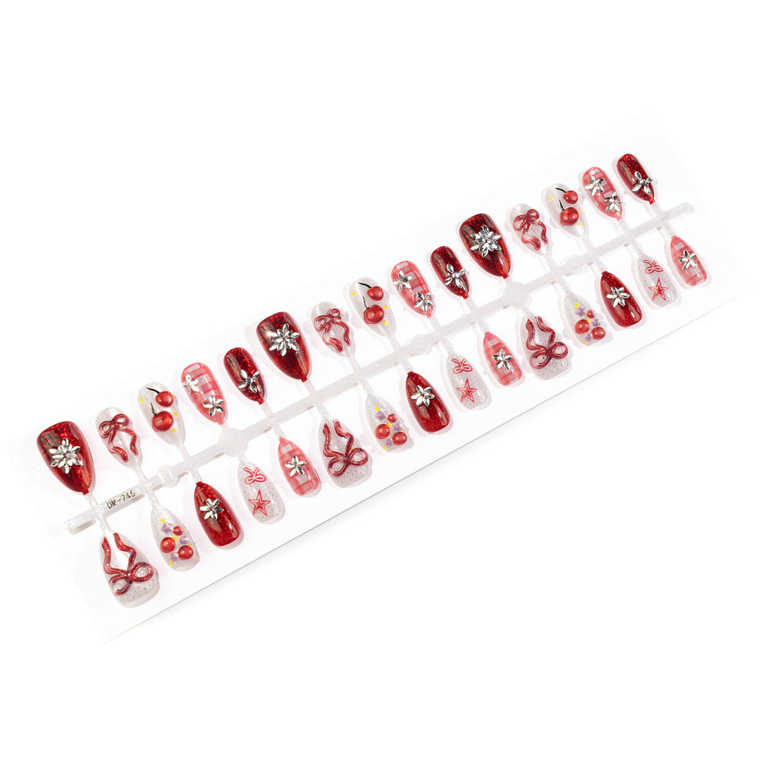 Artistic Holiday-Themed Press-On Nail Set