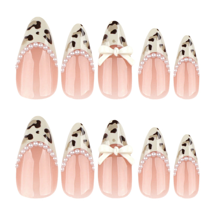 Artistic Press-On Nail Set with Bow and Animal Print Kalsten