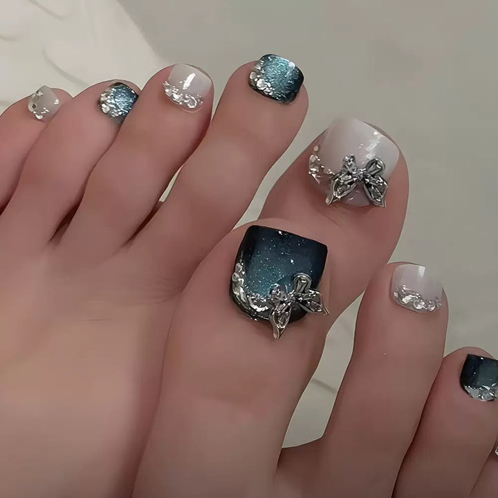 Artificial nail set with elegant 3D decorations and glitter accents Kalsten