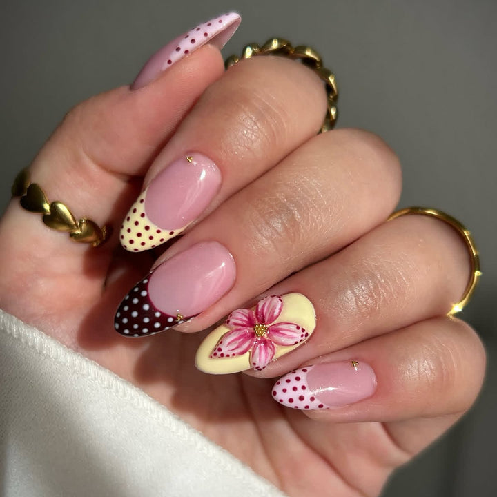 Artistic 3D Floral Accent Nail Art Extensions Kalsten