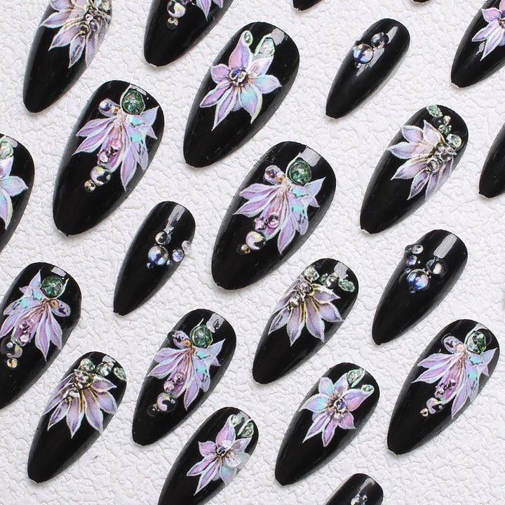 Floral Embellished Press-On Nails Kalsten