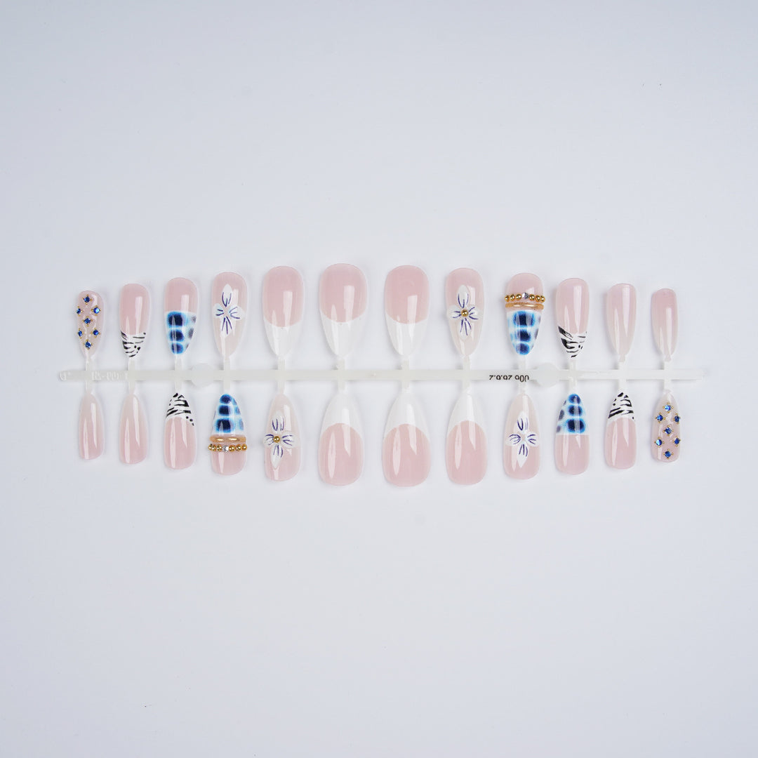 Premium Self-Adhesive Art Nails Kalsten