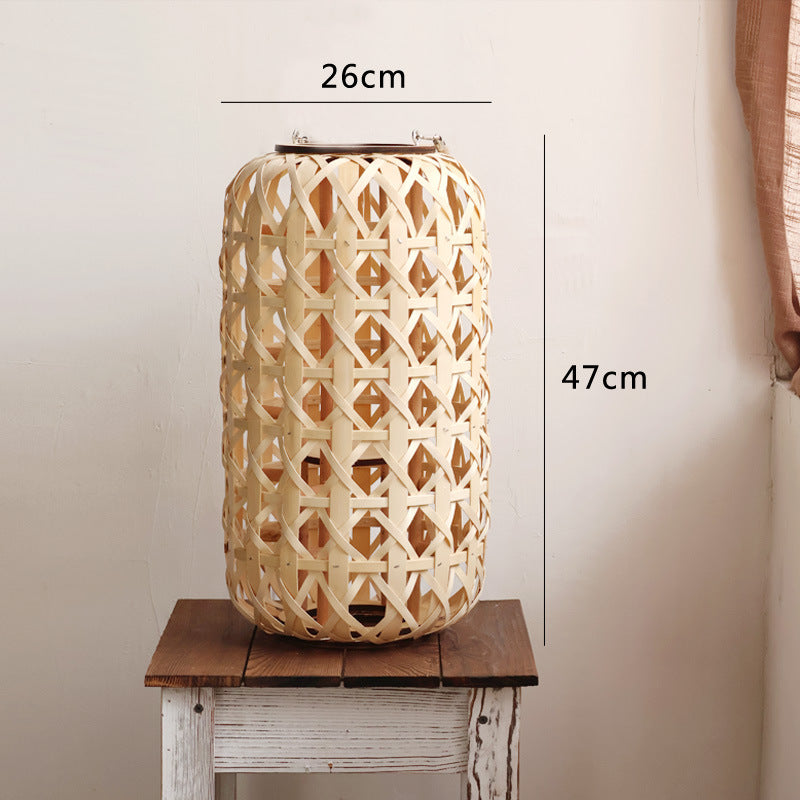 Handcrafted lantern in natural design Kalsten