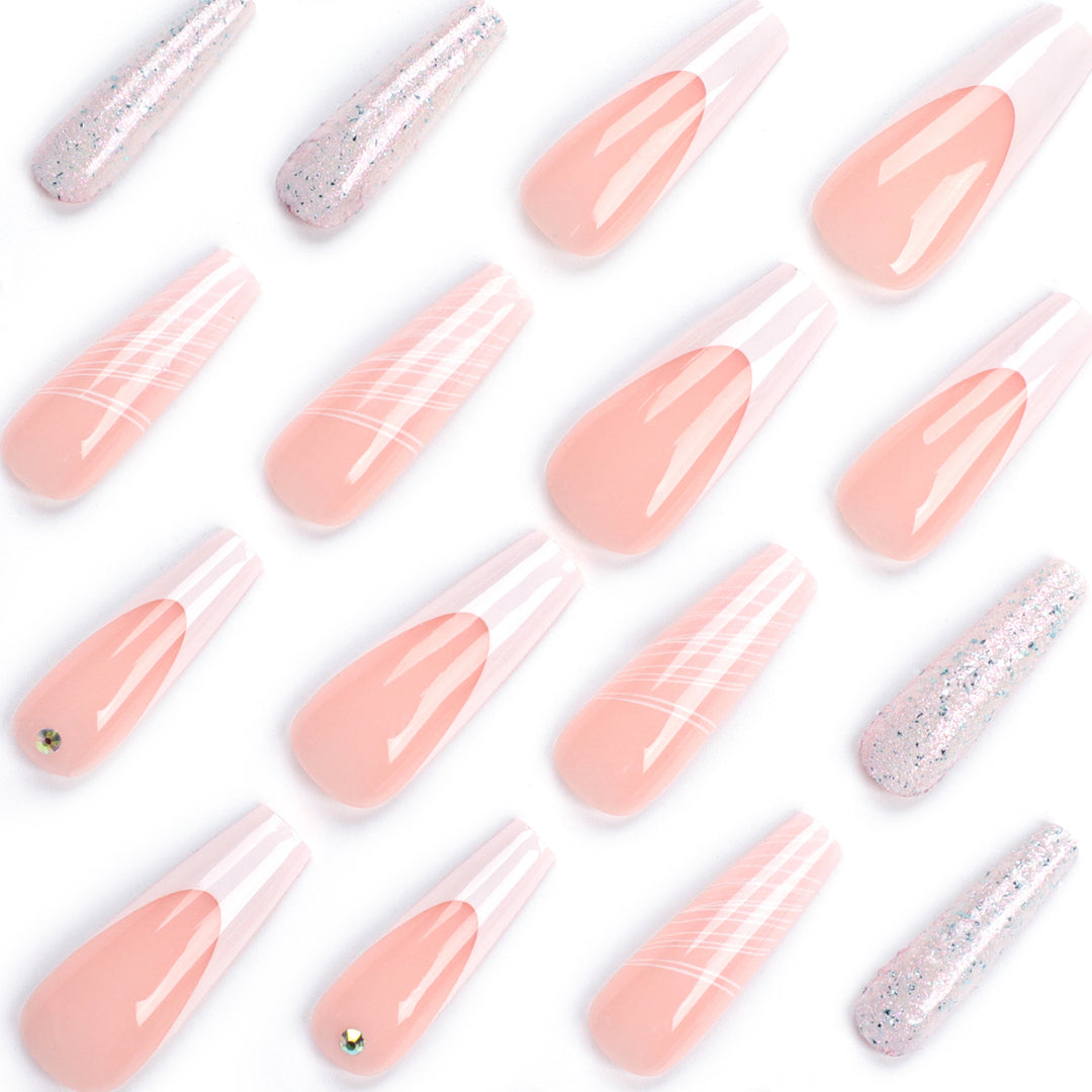 Artificial nail extensions with elegant glitter design Kalsten