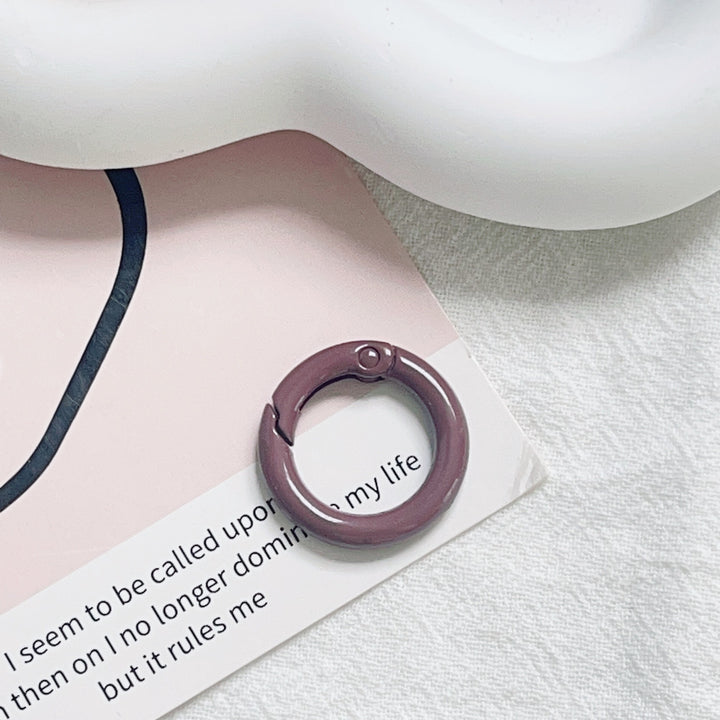 Minimalist Metal Keyring kalsten