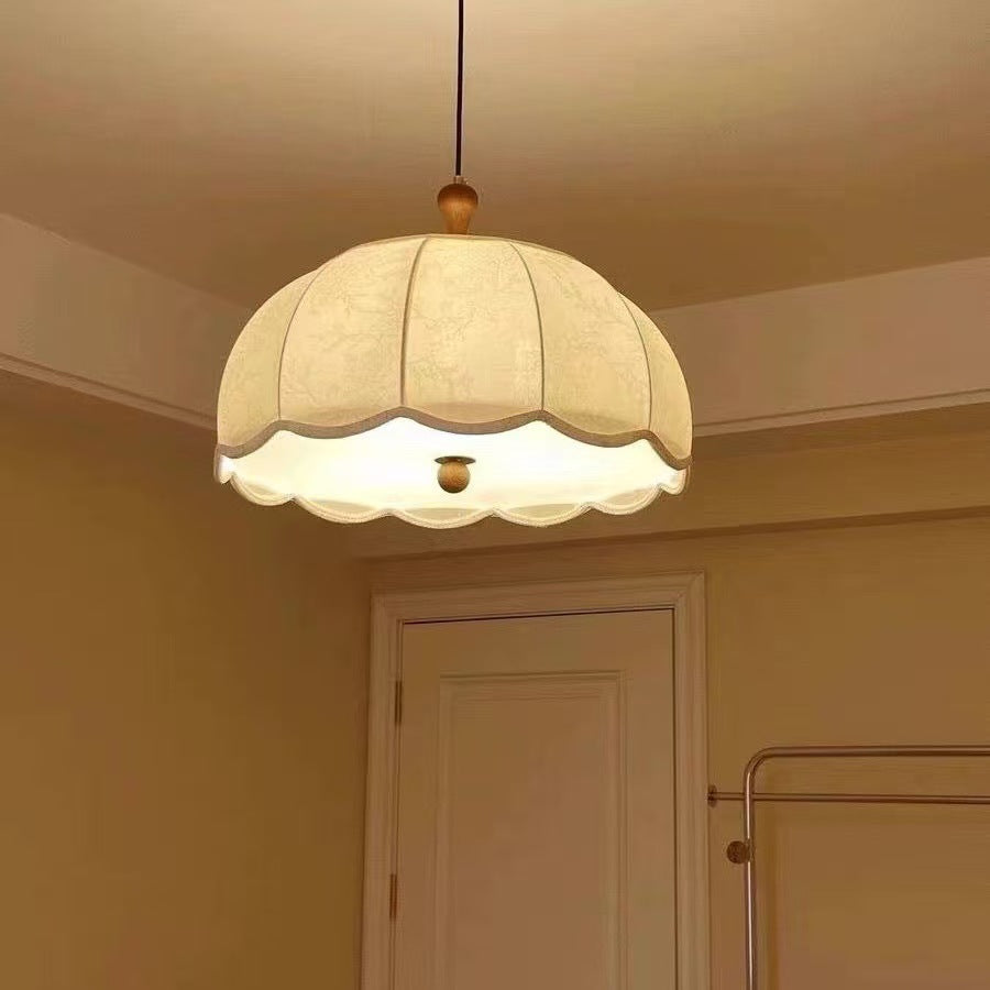 Elegant Vintage Style Chandelier
