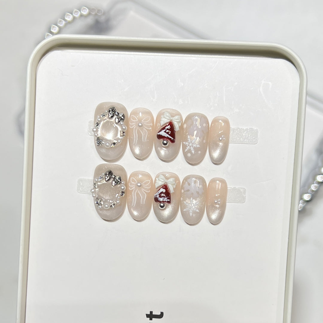 Themed Press-On Nail Art Set with Hello Kitty Designs Kalsten