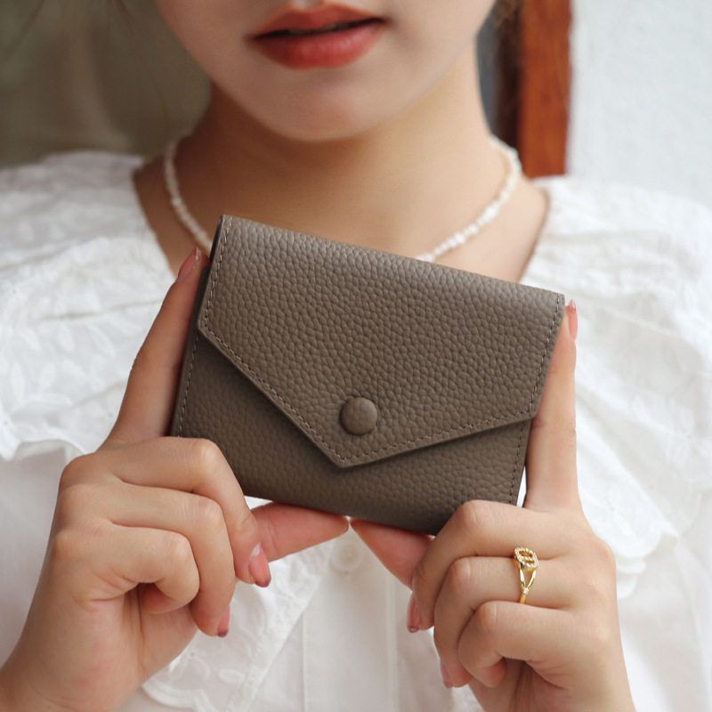 Textured Leather Cardholder