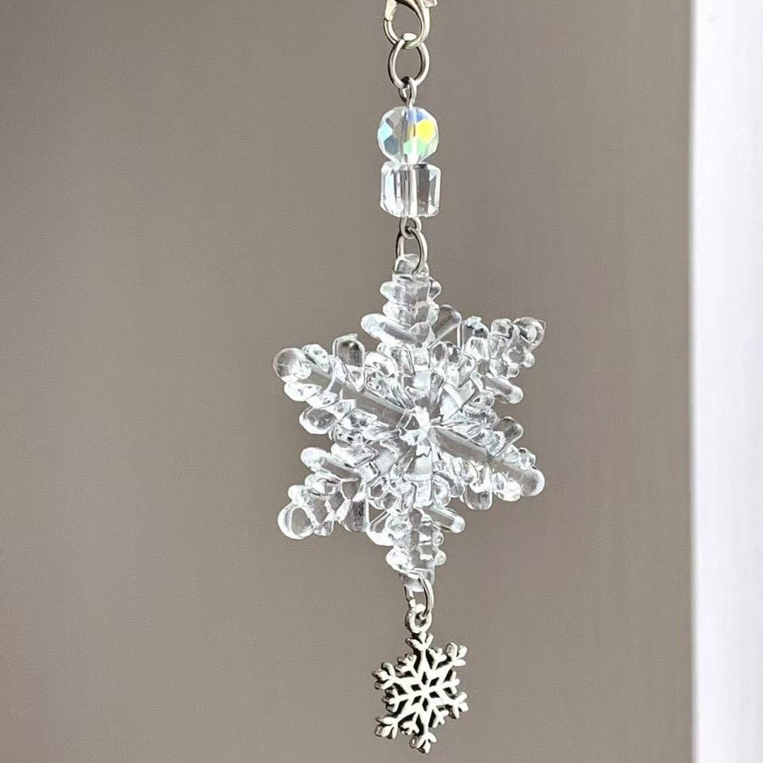 Snowflake Charm Keychain Kalsten