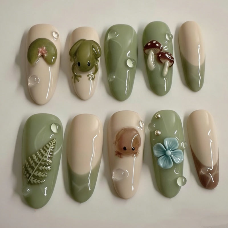 Artistic Floral and Star-Embellished Press-On Nail Set Kalsten