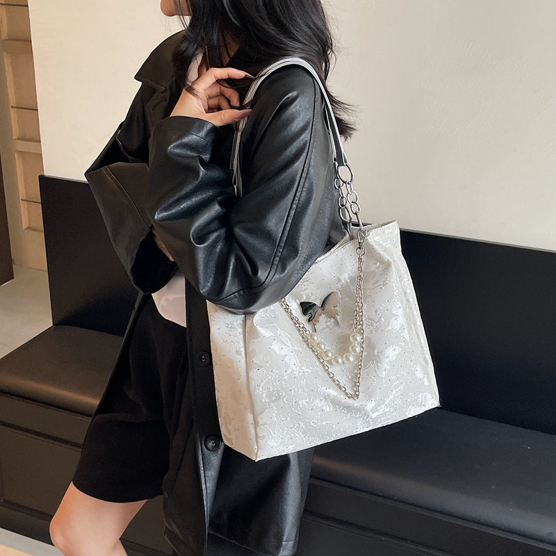 Elegant Pearl-Detail Handbag Kalsten