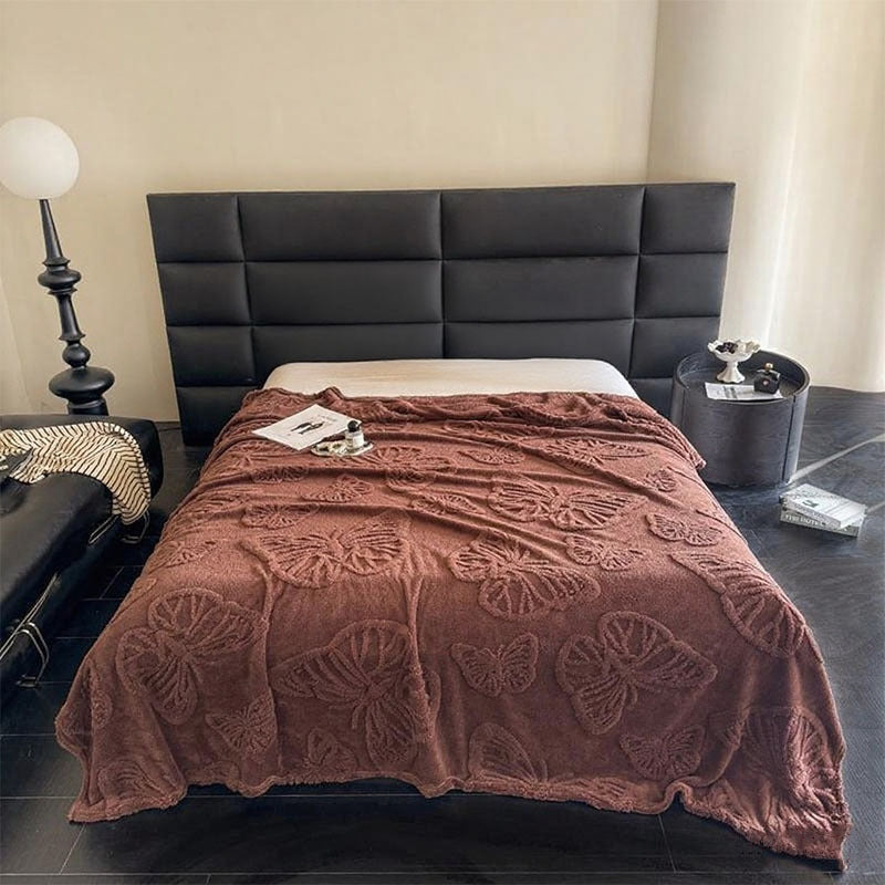 Women Plush Bedspread with Textured Design Kalsten