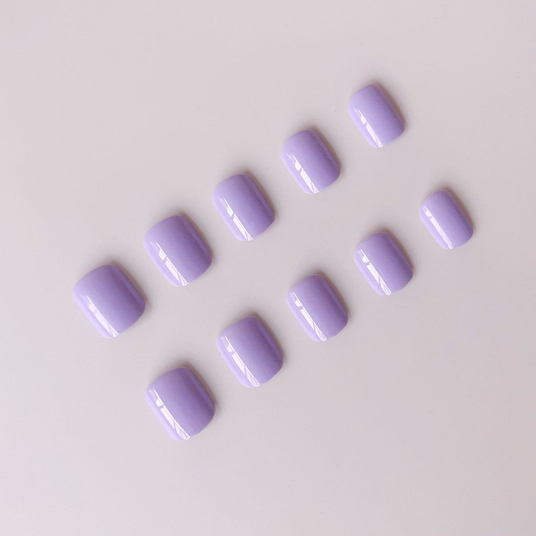 High-quality nail art set with glossy finish Kalsten