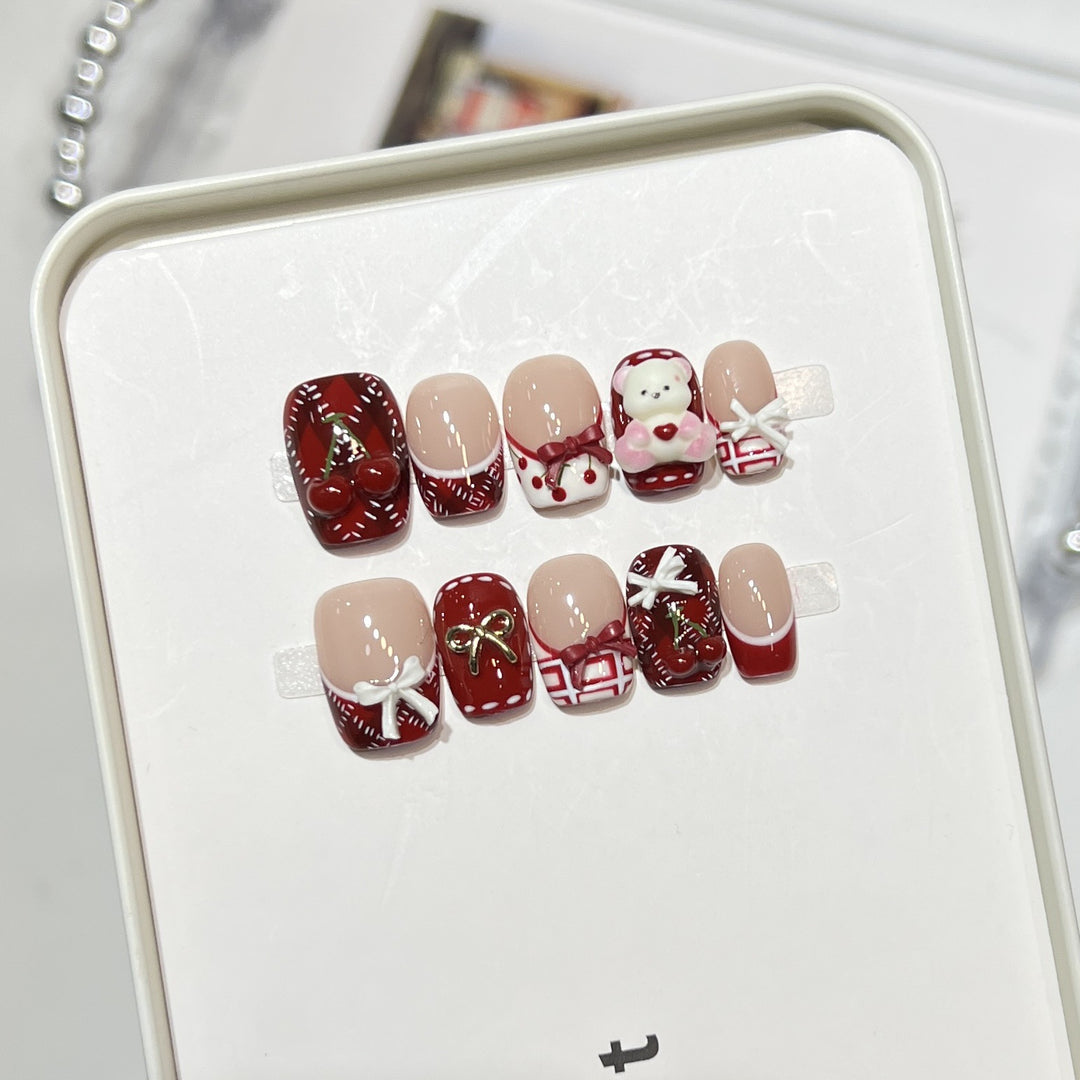Whimsical Dessert-Themed Press-On Nail Art Set Kalsten