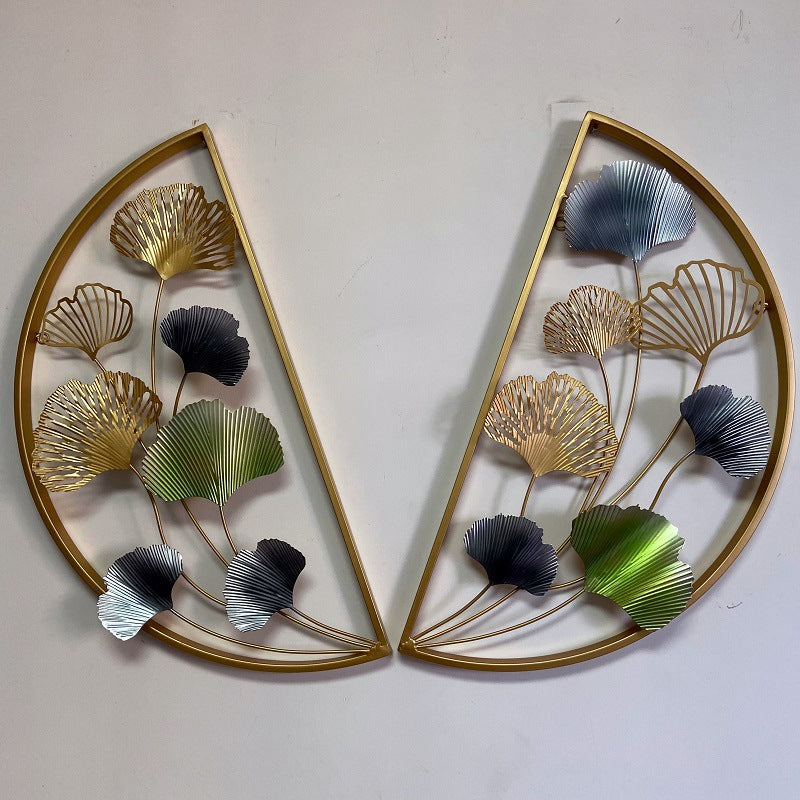 Decorative Metal Wall Art with Floral Design Kalsten