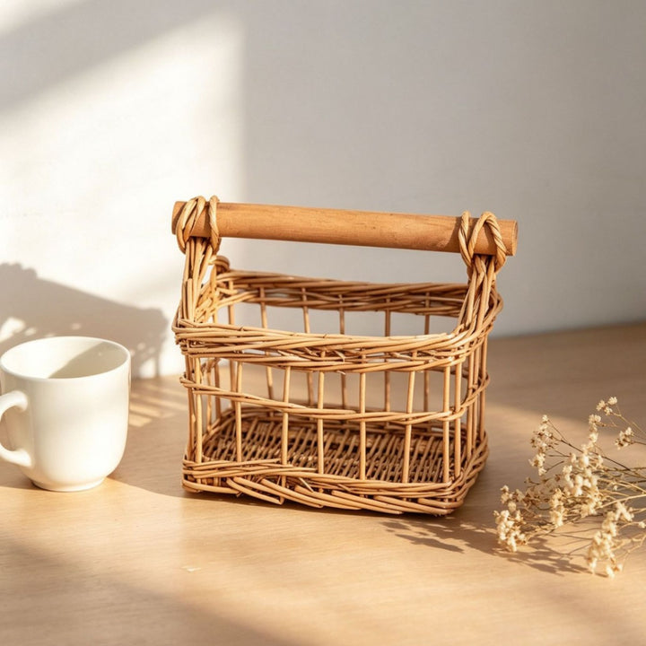 Handcrafted storage basket with wooden handle Kalsten