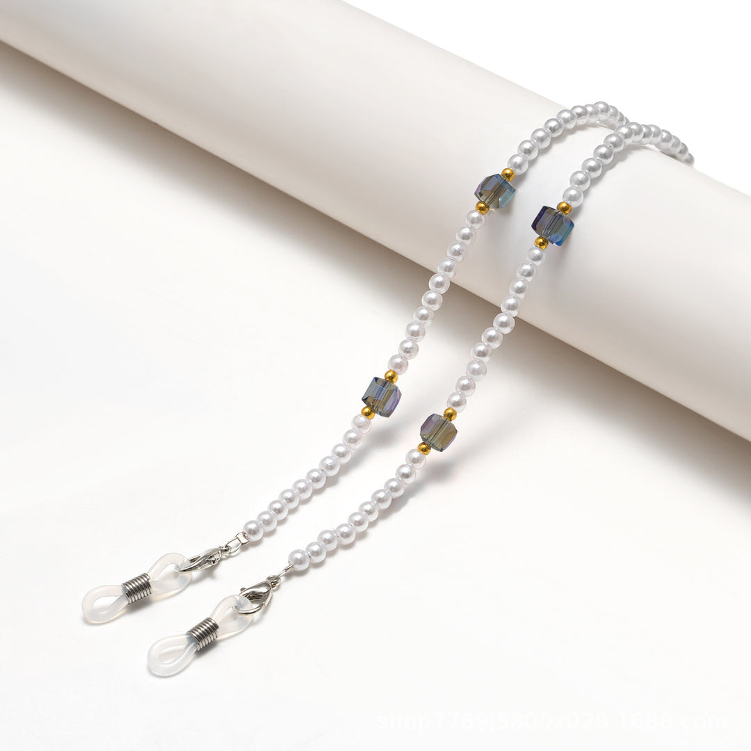 Elegant Beaded Eyewear Holder Kalsten