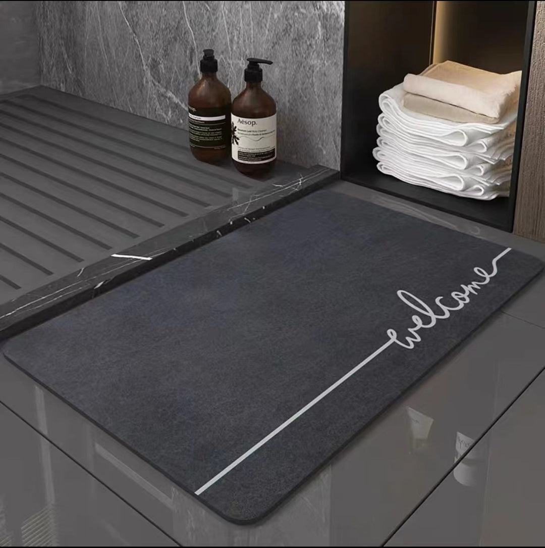 Elegant Oval Welcome Mat