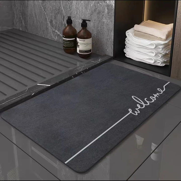 Elegant Oval Welcome Mat
