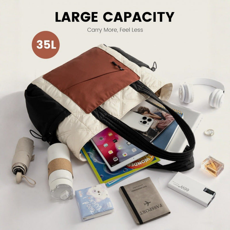 Modern Weekender Bag with Practical Interior Pockets Kalsten