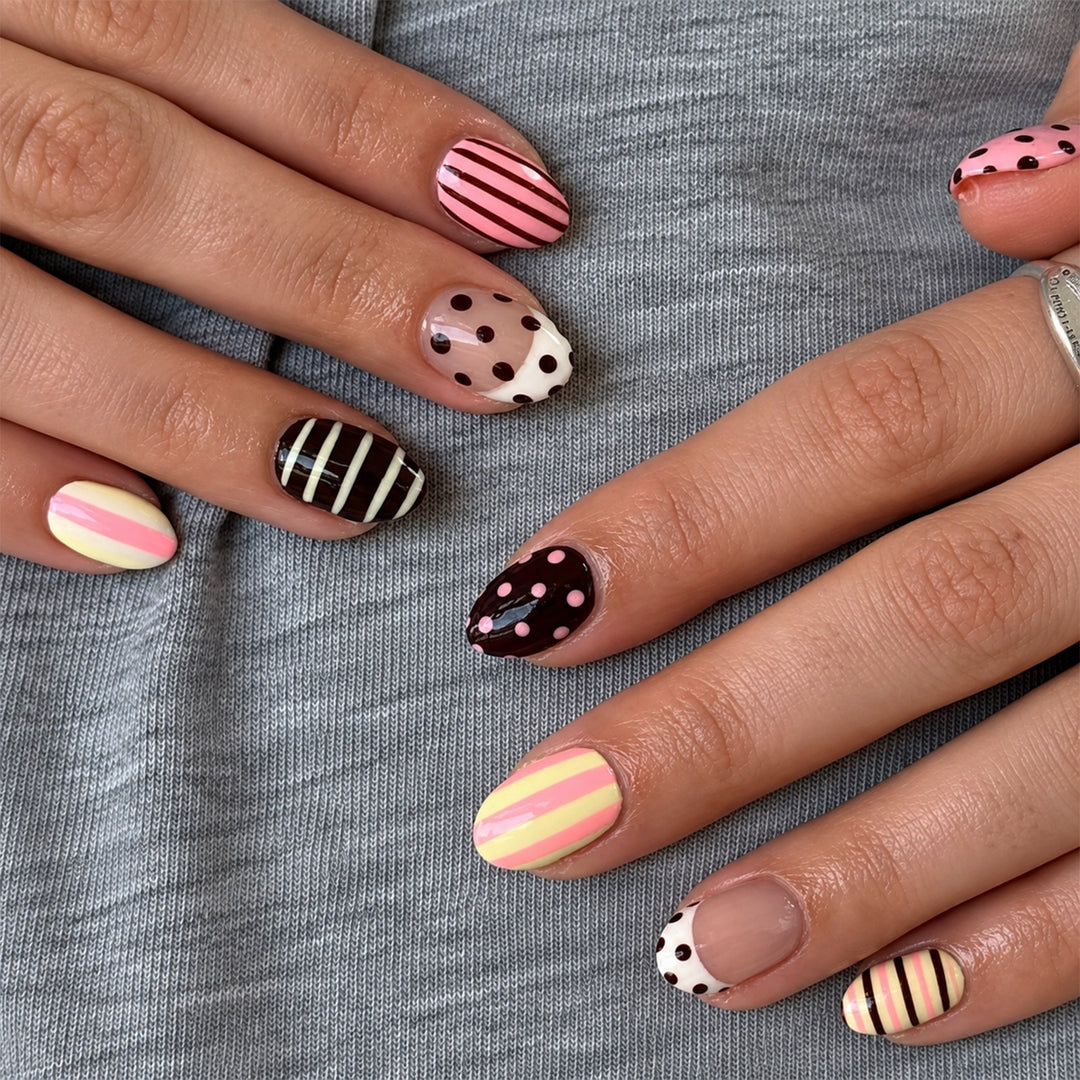 Creative nail art set with different designs Kalsten