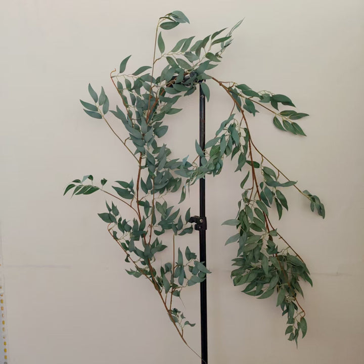 Elegant Decorative Greenery Wreath