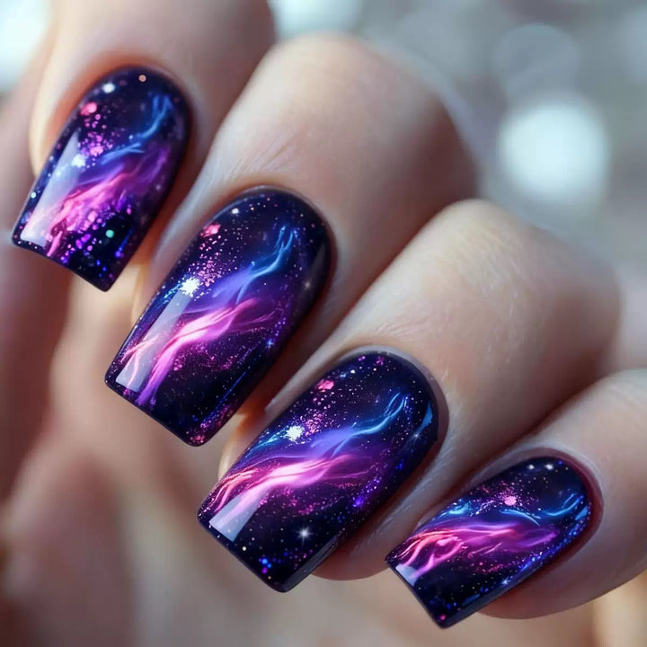Nail art set with galactic design Kalsten