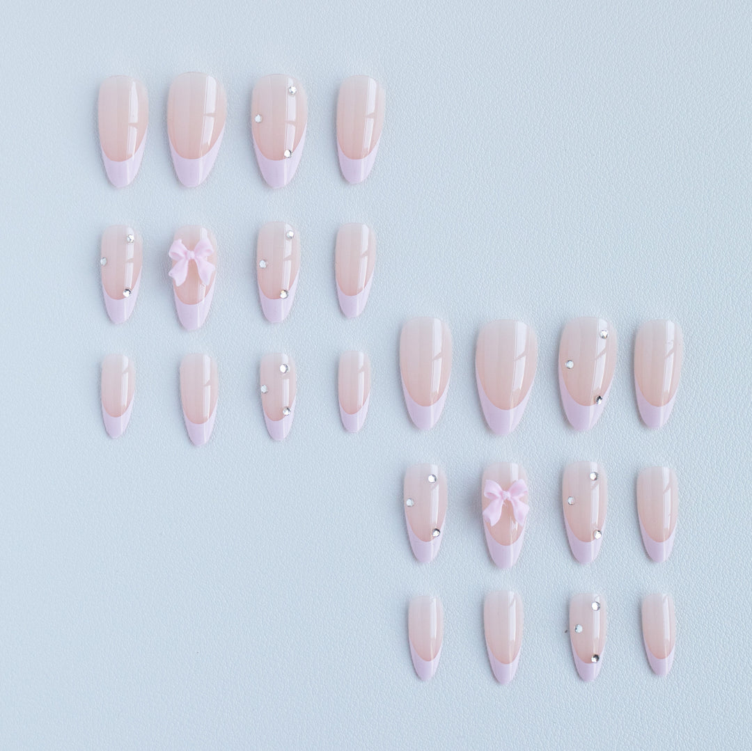 Elegant French Tip Nail Art