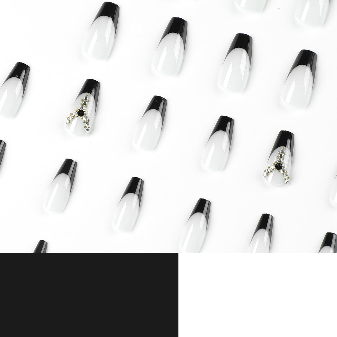 Artful Nail Extensions with Glitter and Ombre Details Kalsten