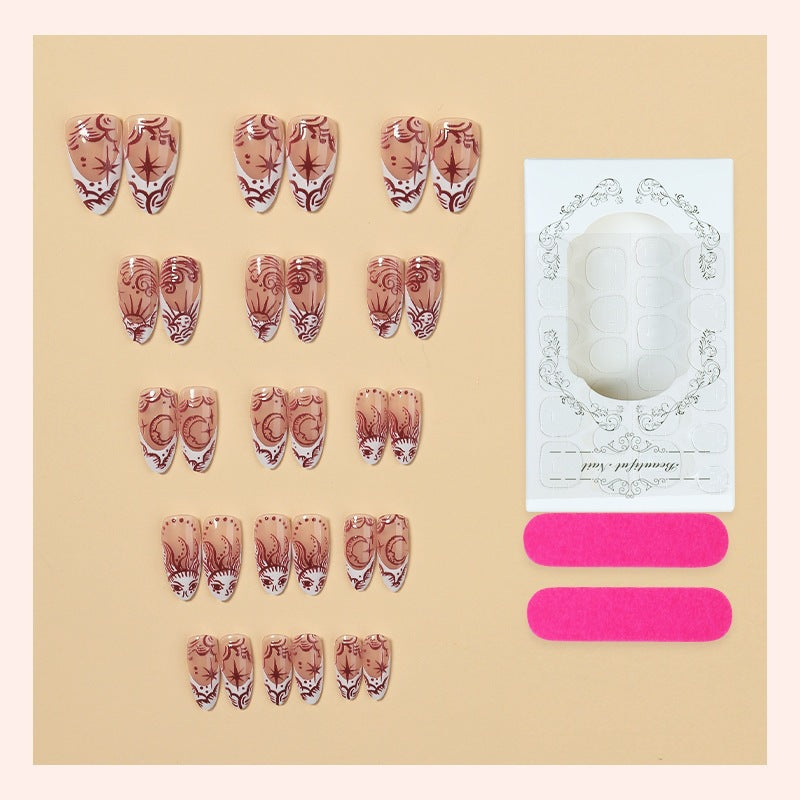 Nail art set with floral design and delicate embellishments Kalsten