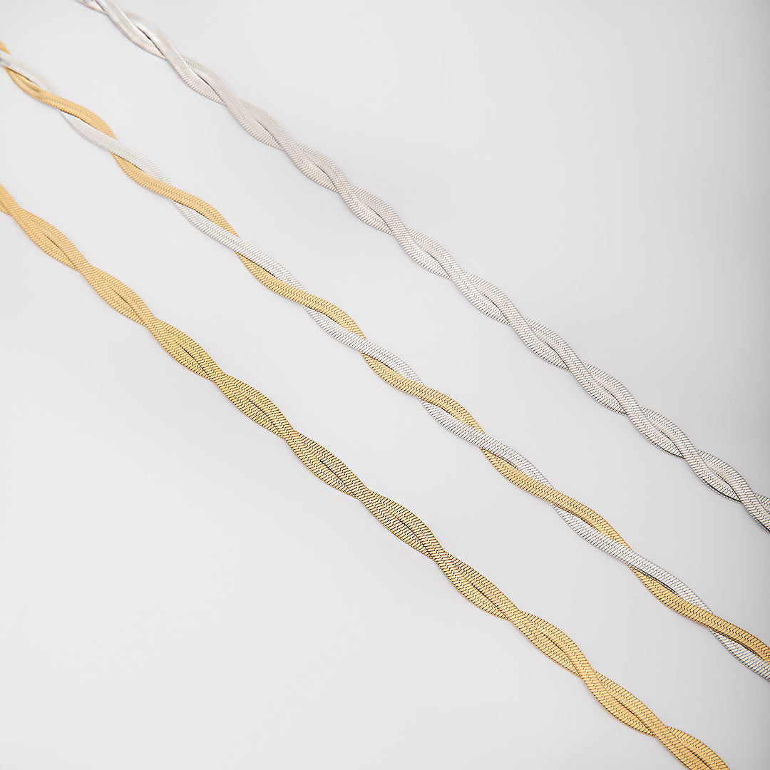 Elegant Textured Wire Bracelet Kalsten