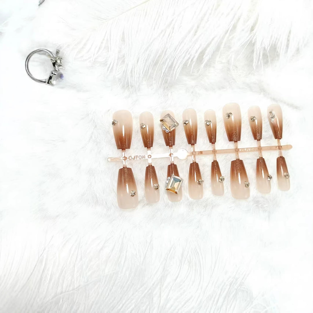 Glamorous Art Nails In The Elegant Ombre Design Kalsten