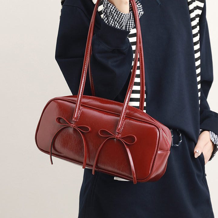 Stylish Leather Tote Kalsten