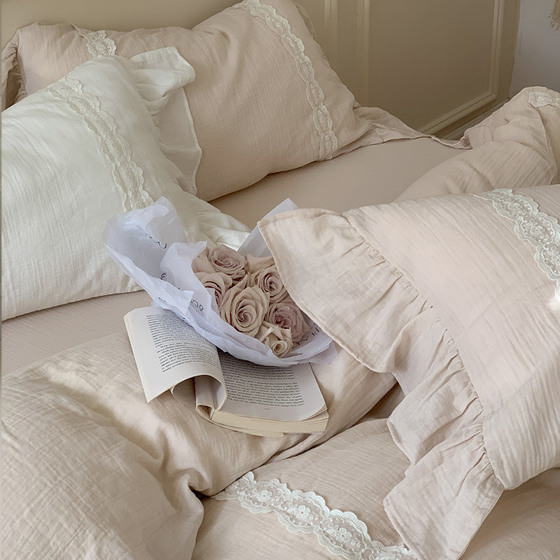 Reversible cotton-linen duvet cover set with ruffle, delicate lace trim, and breathable muslin
