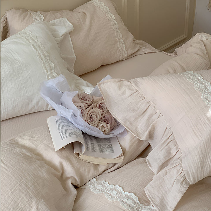 Reversible cotton-linen duvet cover set with ruffle, delicate lace trim, and breathable muslin