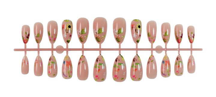 Nail art set with floral designs and elegant shine Kalsten