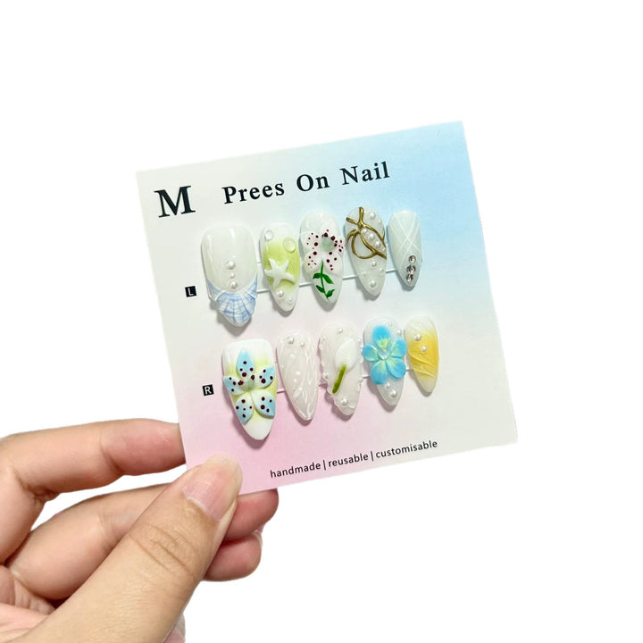 Artistic Floral Design Press-On Nail Set  1791772929