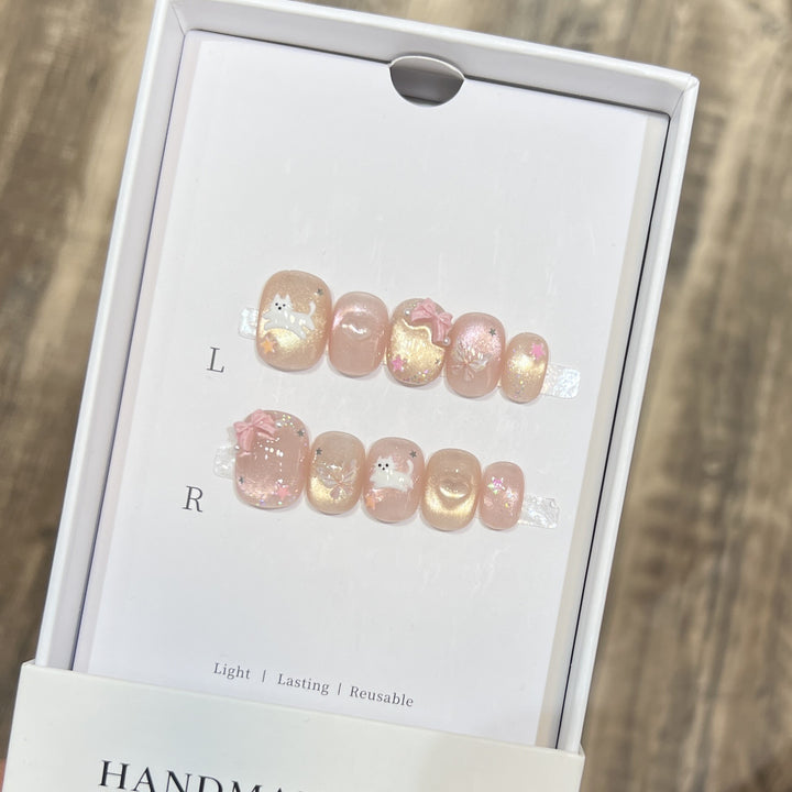 Themed Press-On Nail Art Set with Hello Kitty Designs Kalsten