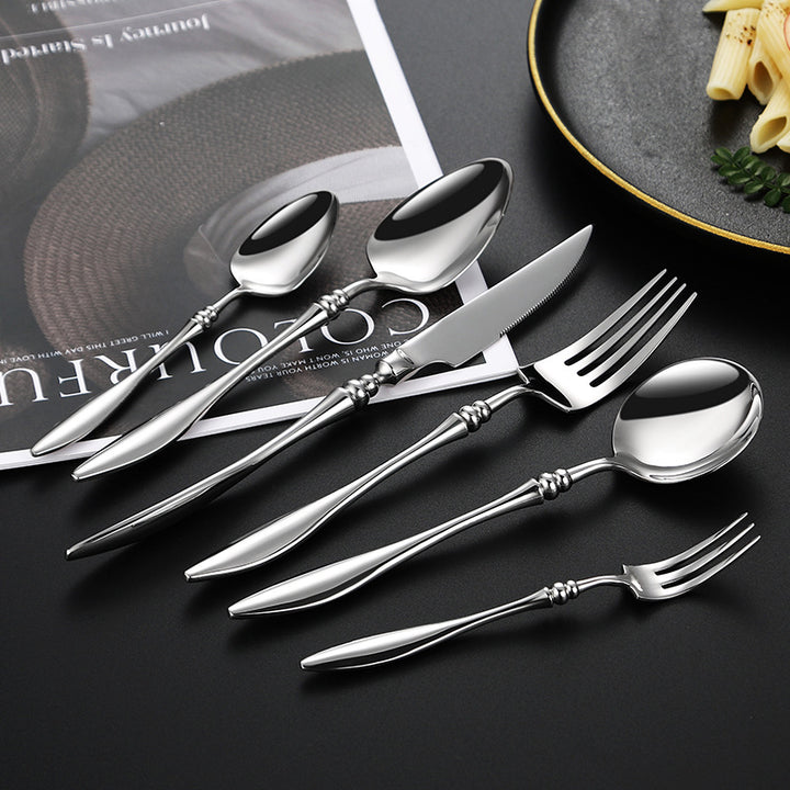 Elegant table knife with fine wave pattern Kalsten