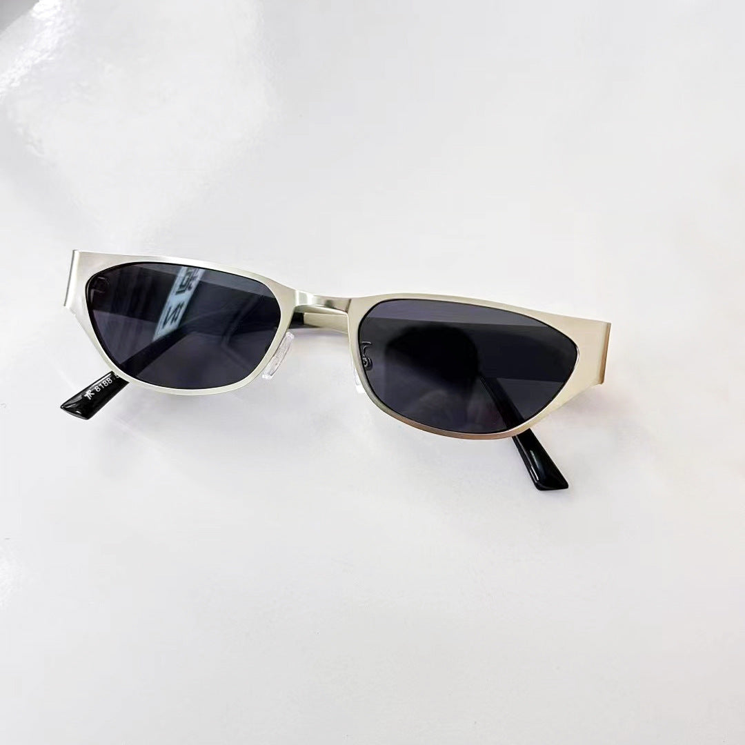 Fashionable sunglasses with elegant design Kalsten
