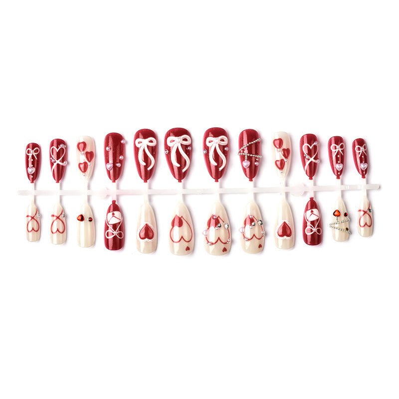 Nail design set with romantic heart motifs Kalsten