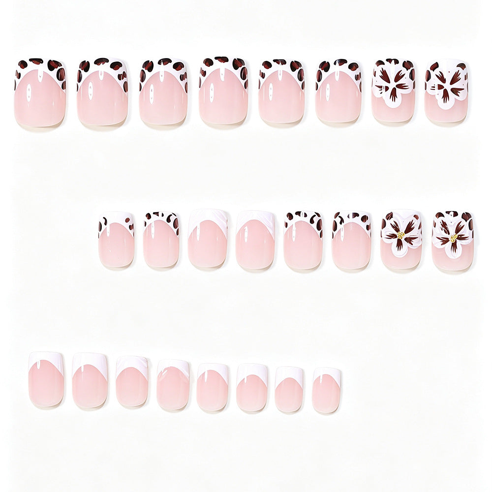 Floral Accent Nail Art Kit Kalsten
