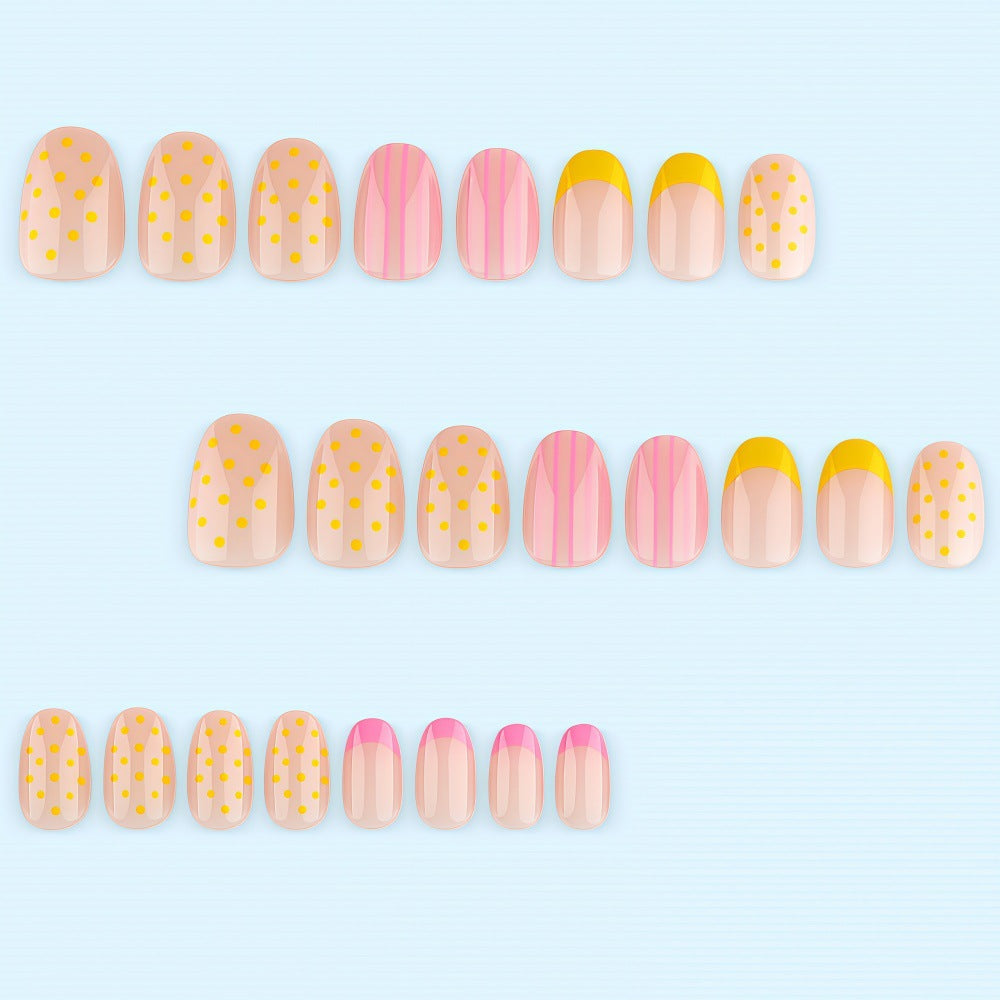 Artificial nails with modern patterns and elegant accents Kalsten