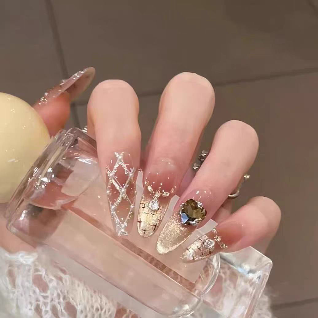 Artistic Elegance Press-On Nail Set Kalsten