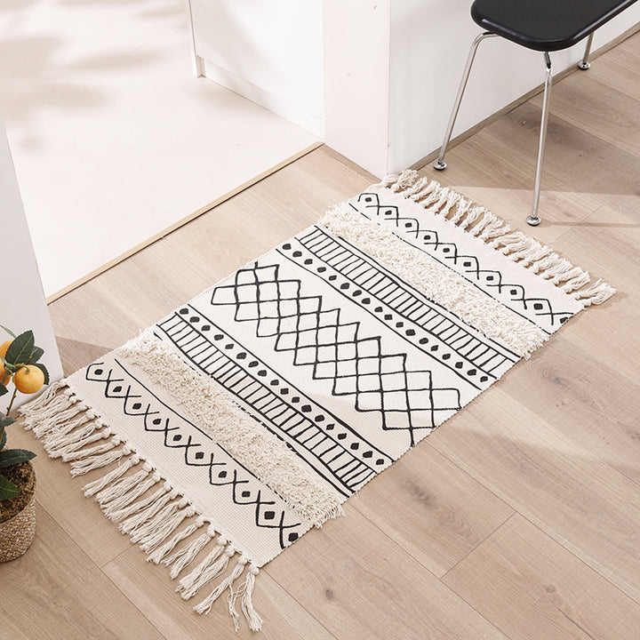 Woven runner rug with fringes and geometric ethnic pattern Kalsten