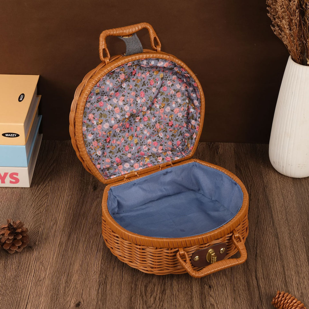 Floral-Inspired Woven Basket Kalsten