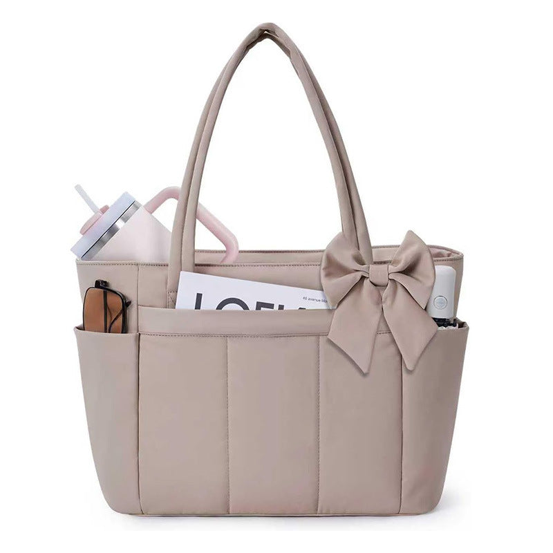 Elegant shopping bag with side pockets Kalsten