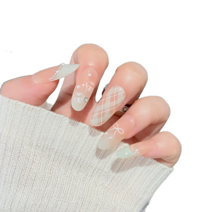 Decorative Press-On Nail Art Set Kalsten