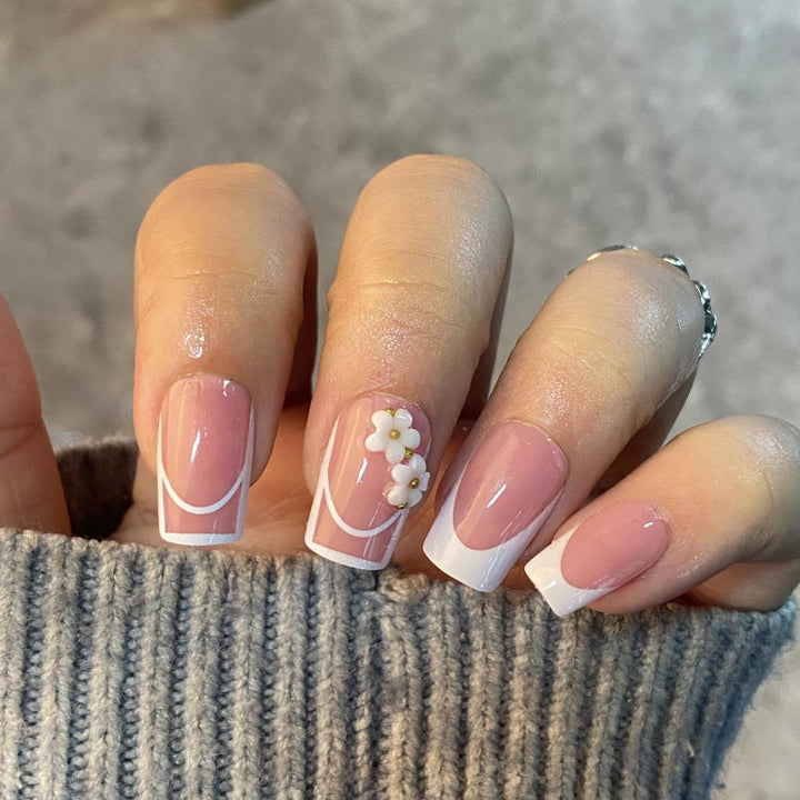 Decorative Press-On Nail Design Kalsten