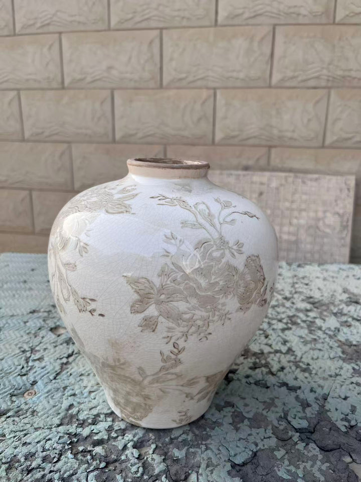 Handcrafted Ceramic Vase Kalsten
